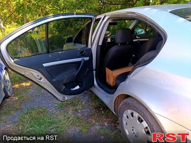 Серый Шкода Октавия, объемом двигателя 1.9 л и пробегом 408 тыс. км за 5700 $, фото 9 на Automoto.ua