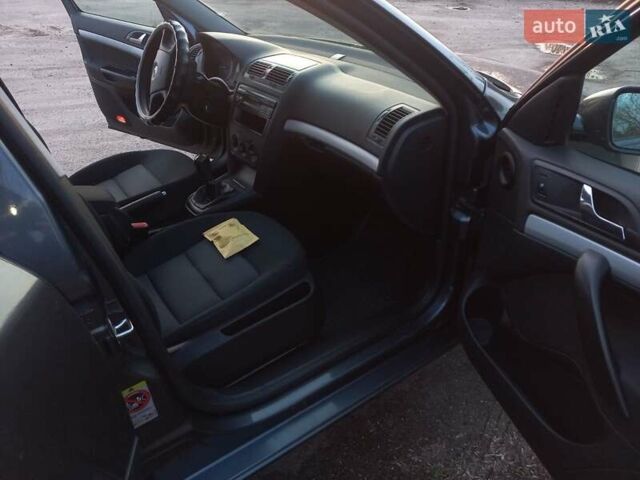 Серый Шкода Октавия, объемом двигателя 1.4 л и пробегом 152 тыс. км за 5600 $, фото 13 на Automoto.ua