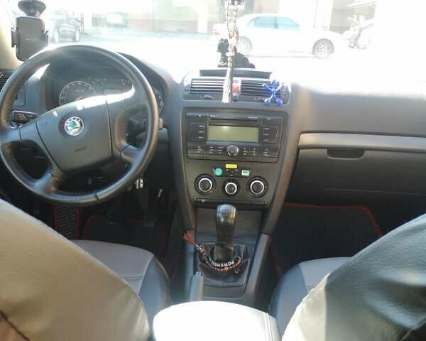 Серый Шкода Октавия, объемом двигателя 1.9 л и пробегом 290 тыс. км за 6900 $, фото 20 на Automoto.ua