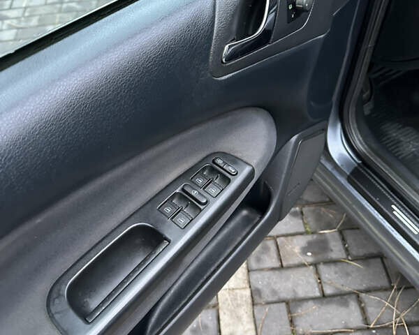 Сірий Шкода Октавія, об'ємом двигуна 1.78 л та пробігом 350 тис. км за 4900 $, фото 5 на Automoto.ua