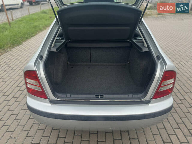 Серый Шкода Октавия, объемом двигателя 1.6 л и пробегом 235 тыс. км за 5299 $, фото 28 на Automoto.ua