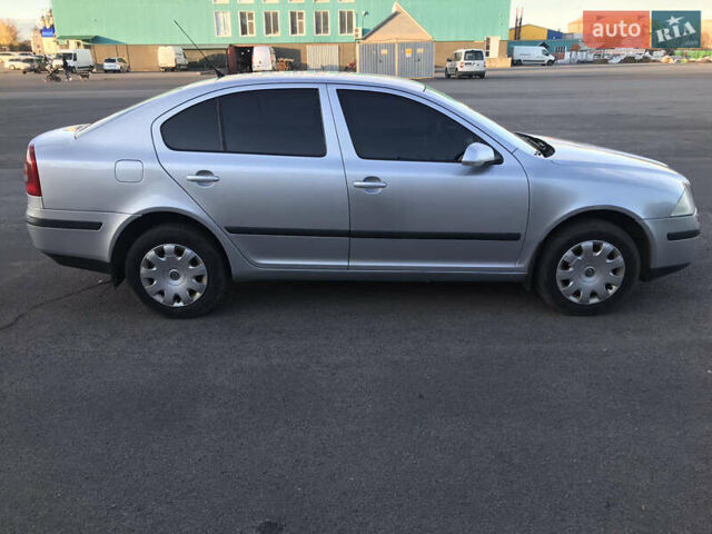Шкода Октавия 2008 в Тульчине на Automoto.ua Серый Шкода Октавия, объемом двигателя 1.98 л и пробегом 244 тыс. км за 5900 $, фото 5 на Automoto.ua