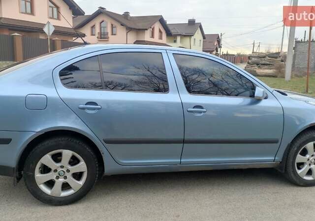 Сірий Шкода Октавія, об'ємом двигуна 2 л та пробігом 234 тис. км за 4800 $, фото 4 на Automoto.ua
