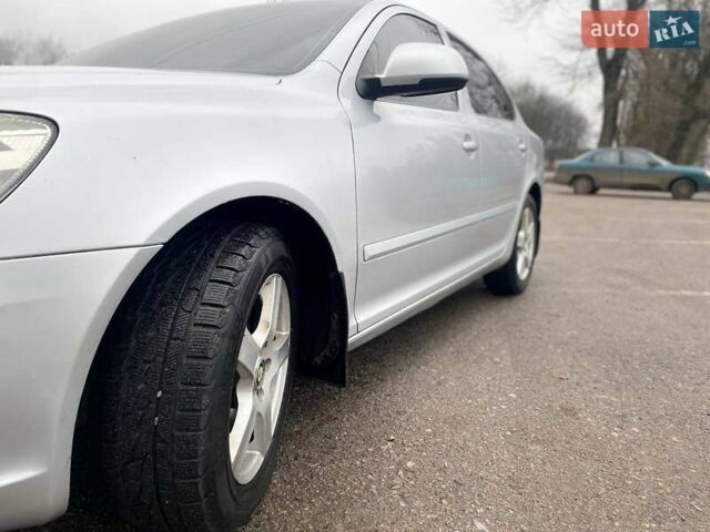 Сірий Шкода Октавія, об'ємом двигуна 1.6 л та пробігом 212 тис. км за 6950 $, фото 4 на Automoto.ua