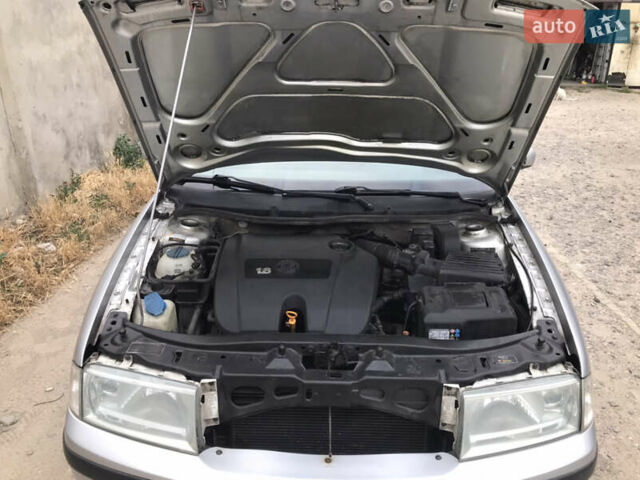 Серый Шкода Октавия, объемом двигателя 1.6 л и пробегом 227 тыс. км за 5400 $, фото 16 на Automoto.ua