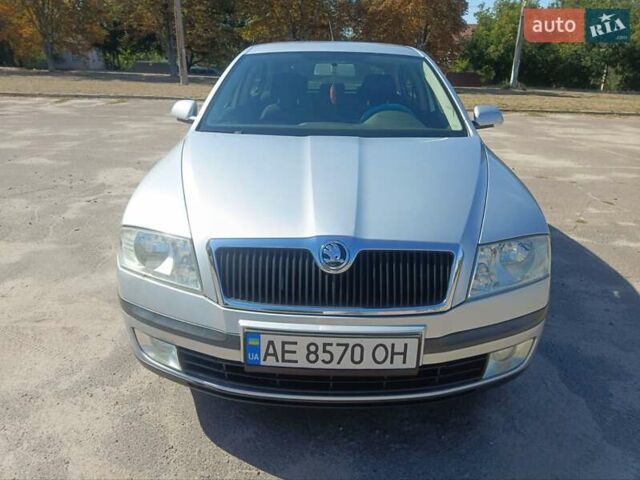 Серый Шкода Октавия, объемом двигателя 1.6 л и пробегом 160 тыс. км за 8200 $, фото 2 на Automoto.ua