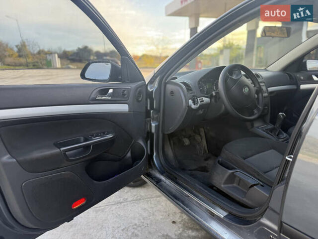 Шкода Октавия 2008 в Новом Буге на Automoto.ua Серый Шкода Октавия, объемом двигателя 1.6 л и пробегом 220 тыс. км за 5700 $, фото 8 на Automoto.ua