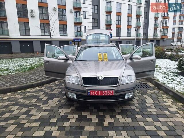 Серый Шкода Октавия, объемом двигателя 1.6 л и пробегом 187 тыс. км за 6450 $, фото 42 на Automoto.ua