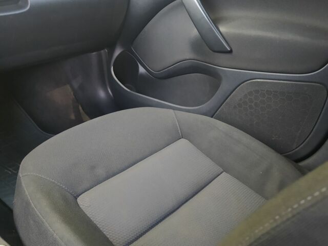 Сірий Шкода Октавія, об'ємом двигуна 1 л та пробігом 242 тис. км за 6200 $, фото 3 на Automoto.ua