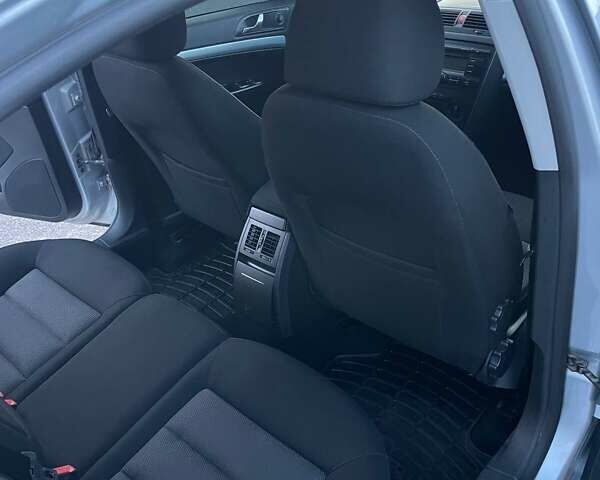 Серый Шкода Октавия, объемом двигателя 1.8 л и пробегом 254 тыс. км за 5700 $, фото 4 на Automoto.ua