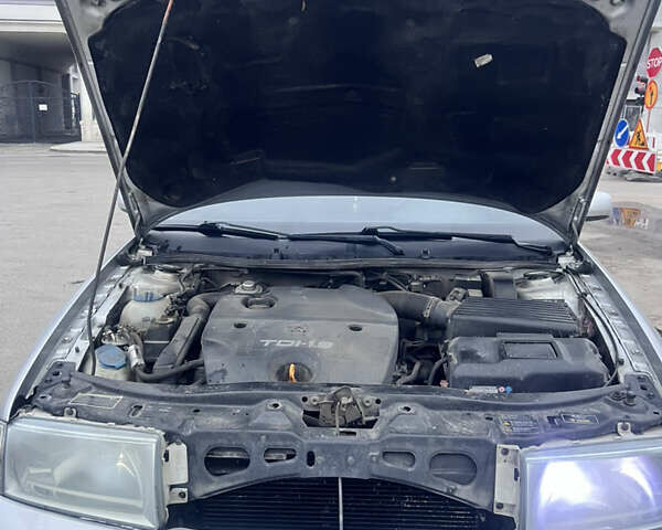 Серый Шкода Октавия, объемом двигателя 1.9 л и пробегом 303 тыс. км за 4999 $, фото 31 на Automoto.ua