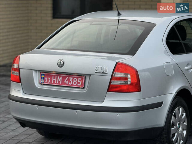 Серый Шкода Октавия, объемом двигателя 1.6 л и пробегом 164 тыс. км за 6400 $, фото 8 на Automoto.ua