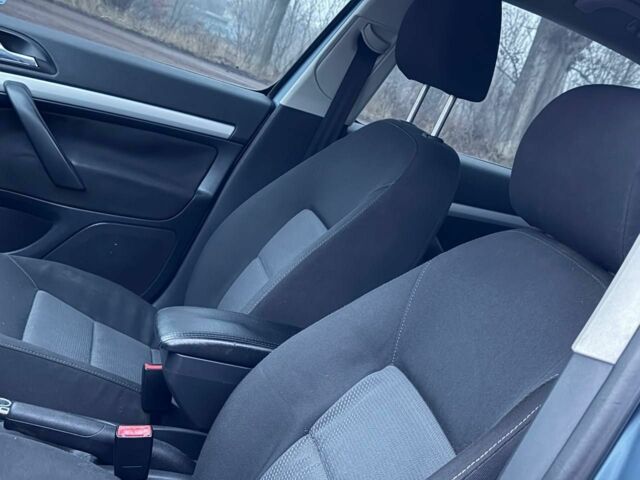 Серый Шкода Октавия, объемом двигателя 0 л и пробегом 180 тыс. км за 5850 $, фото 13 на Automoto.ua