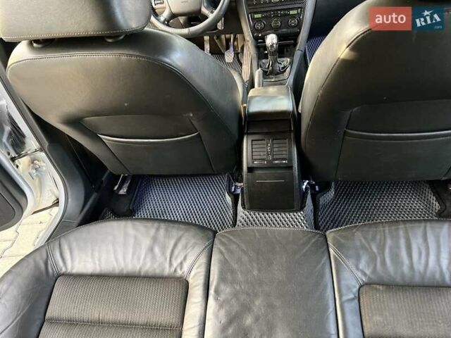 Сірий Шкода Октавія, об'ємом двигуна 2 л та пробігом 288 тис. км за 5250 $, фото 94 на Automoto.ua