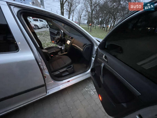 Сірий Шкода Октавія, об'ємом двигуна 1.97 л та пробігом 190 тис. км за 5800 $, фото 21 на Automoto.ua