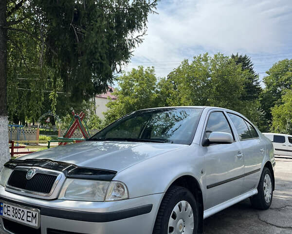 Серый Шкода Октавия, объемом двигателя 1.6 л и пробегом 230 тыс. км за 4800 $, фото 1 на Automoto.ua