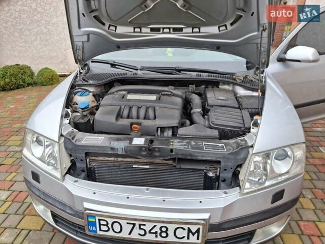 Серый Шкода Октавия, объемом двигателя 1.6 л и пробегом 198 тыс. км за 7000 $, фото 2 на Automoto.ua