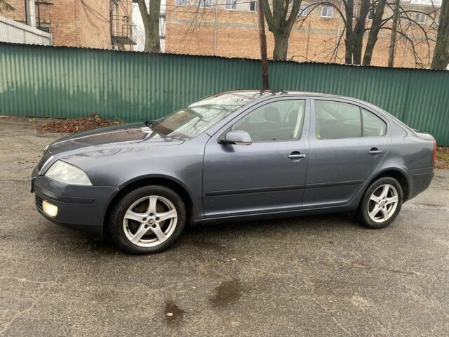 Серый Шкода Октавия, объемом двигателя 2 л и пробегом 250 тыс. км за 3199 $, фото 2 на Automoto.ua