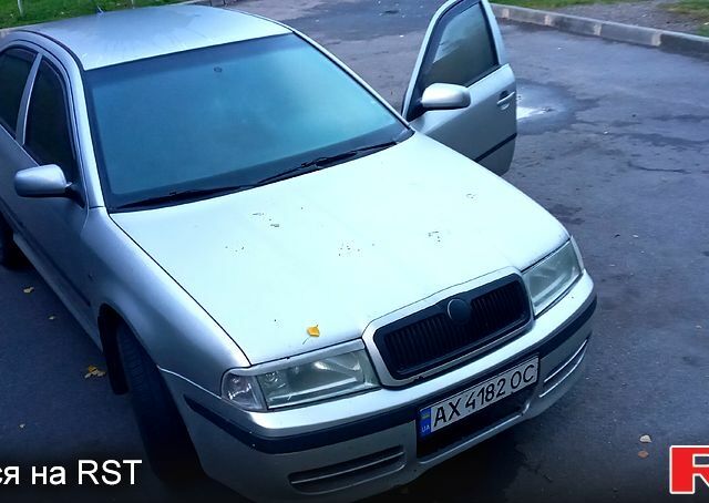 Сірий Шкода Октавія, об'ємом двигуна 1.8 л та пробігом 281 тис. км за 4999 $, фото 1 на Automoto.ua