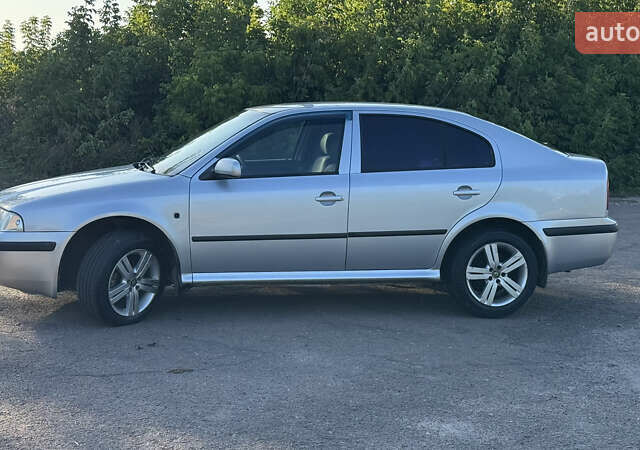 Сірий Шкода Октавія, об'ємом двигуна 1.6 л та пробігом 360 тис. км за 4499 $, фото 4 на Automoto.ua