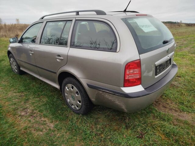 Серый Шкода Октавия, объемом двигателя 1.6 л и пробегом 210 тыс. км за 6800 $, фото 5 на Automoto.ua