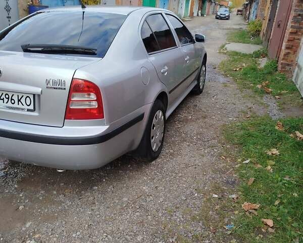 Сірий Шкода Октавія, об'ємом двигуна 1.6 л та пробігом 300 тис. км за 5300 $, фото 9 на Automoto.ua