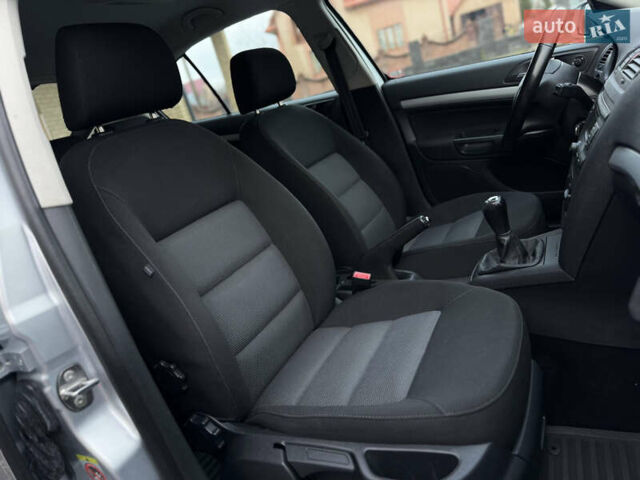 Серый Шкода Октавия, объемом двигателя 1.6 л и пробегом 164 тыс. км за 6400 $, фото 24 на Automoto.ua