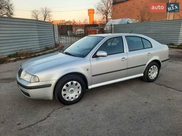 Сірий Шкода Октавія, об'ємом двигуна 1.5 л та пробігом 192 тис. км за 5800 $, фото 6 на Automoto.ua