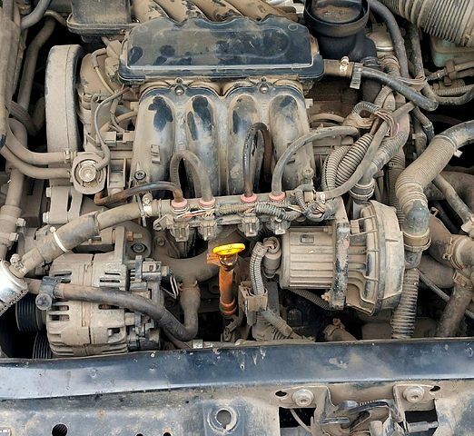 Сірий Шкода Октавія, об'ємом двигуна 1.6 л та пробігом 291 тис. км за 4500 $, фото 6 на Automoto.ua