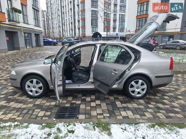 Серый Шкода Октавия, объемом двигателя 1.6 л и пробегом 187 тыс. км за 6450 $, фото 40 на Automoto.ua