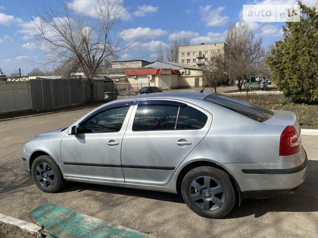 Сірий Шкода Октавія, об'ємом двигуна 2 л та пробігом 270 тис. км за 7000 $, фото 4 на Automoto.ua