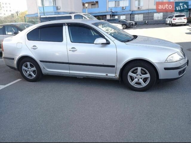 Сірий Шкода Октавія, об'ємом двигуна 1.6 л та пробігом 430 тис. км за 4100 $, фото 2 на Automoto.ua