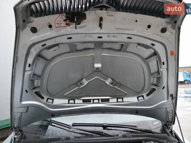 Серый Шкода Октавия, объемом двигателя 1.6 л и пробегом 157 тыс. км за 6200 $, фото 51 на Automoto.ua