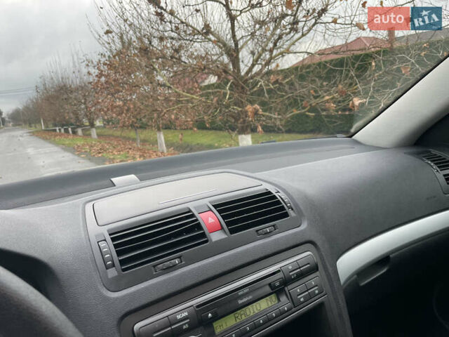 Сірий Шкода Октавія, об'ємом двигуна 1.6 л та пробігом 233 тис. км за 6359 $, фото 42 на Automoto.ua