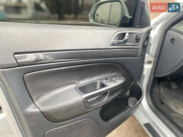 Сірий Шкода Октавія, об'ємом двигуна 1.6 л та пробігом 212 тис. км за 6950 $, фото 17 на Automoto.ua