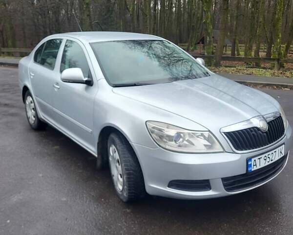 Серый Шкода Октавия, объемом двигателя 1.6 л и пробегом 230 тыс. км за 5850 $, фото 3 на Automoto.ua