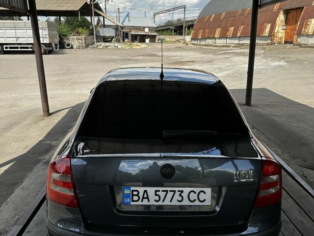 Серый Шкода Октавия, объемом двигателя 1.6 л и пробегом 224 тыс. км за 6800 $, фото 2 на Automoto.ua