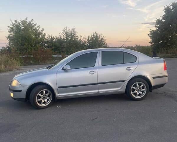 Серый Шкода Октавия, объемом двигателя 1.6 л и пробегом 276 тыс. км за 5000 $, фото 2 на Automoto.ua