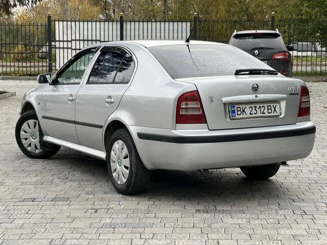 Шкода Октавия 2008 в Ровно на Automoto.ua Серый Шкода Октавия, объемом двигателя 1.9 л и пробегом 340 тыс. км за 4450 $, фото 4 на Automoto.ua