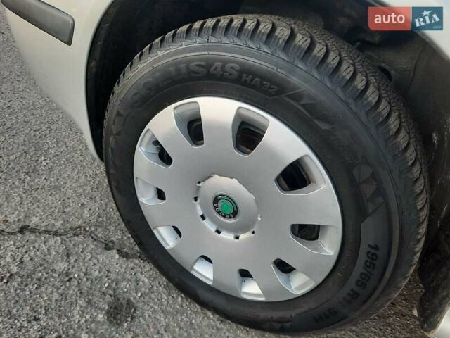 Сірий Шкода Октавія, об'ємом двигуна 1.5 л та пробігом 192 тис. км за 5800 $, фото 22 на Automoto.ua