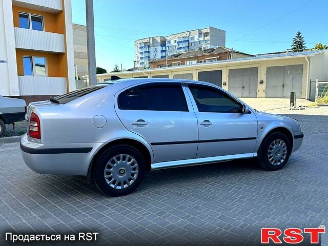 Шкода Октавия 2008 в Каменце-Подольском на Automoto.ua Серый Шкода Октавия, объемом двигателя 1.6 л и пробегом 175 тыс. км за 4700 $, фото 11 на Automoto.ua