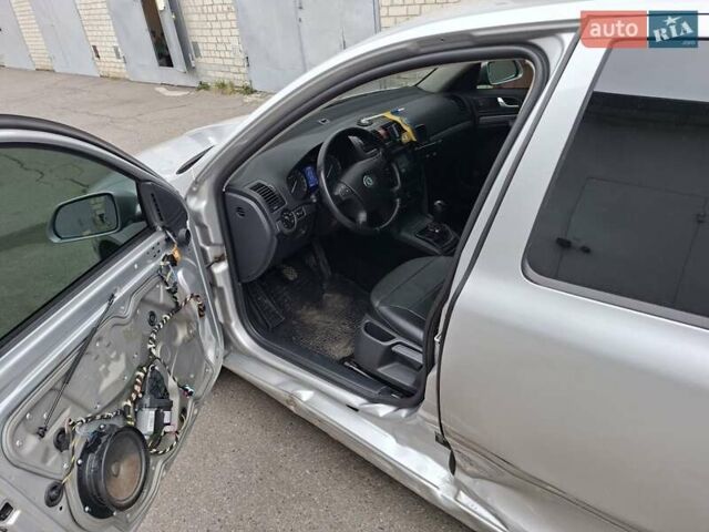 Серый Шкода Октавия, объемом двигателя 1.8 л и пробегом 291 тыс. км за 4600 $, фото 13 на Automoto.ua