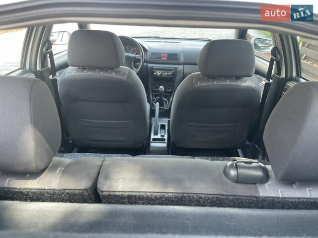 Сірий Шкода Октавія, об'ємом двигуна 1.6 л та пробігом 275 тис. км за 6200 $, фото 6 на Automoto.ua