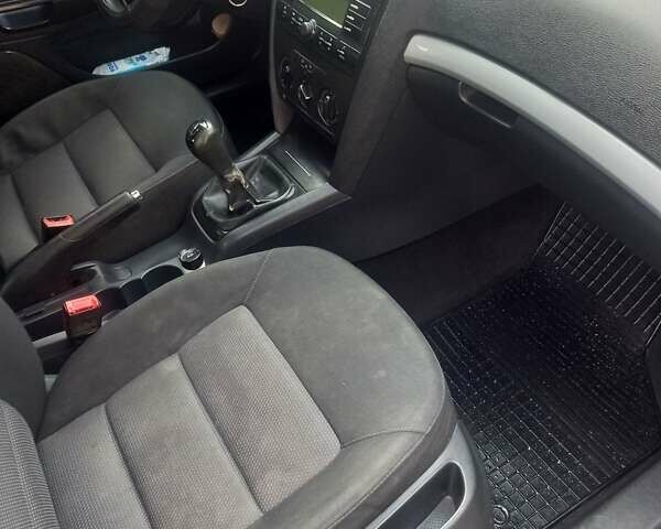 Сірий Шкода Октавія, об'ємом двигуна 1.6 л та пробігом 194 тис. км за 4700 $, фото 17 на Automoto.ua