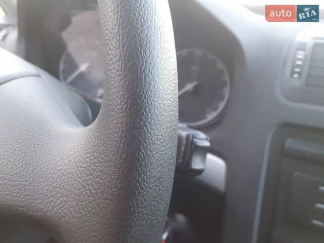 Серый Шкода Октавия, объемом двигателя 1.6 л и пробегом 283 тыс. км за 5800 $, фото 2 на Automoto.ua