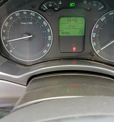 Серый Шкода Октавия, объемом двигателя 1.6 л и пробегом 204 тыс. км за 4900 $, фото 17 на Automoto.ua