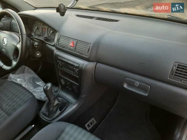 Сірий Шкода Октавія, об'ємом двигуна 1.5 л та пробігом 192 тис. км за 5800 $, фото 67 на Automoto.ua