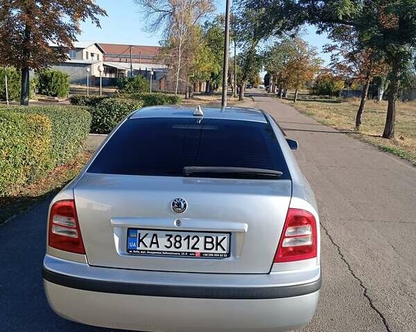 Сірий Шкода Октавія, об'ємом двигуна 1.6 л та пробігом 282 тис. км за 5950 $, фото 7 на Automoto.ua
