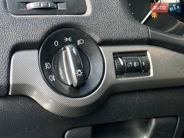 Серый Шкода Октавия, объемом двигателя 1.97 л и пробегом 288 тыс. км за 4800 $, фото 35 на Automoto.ua