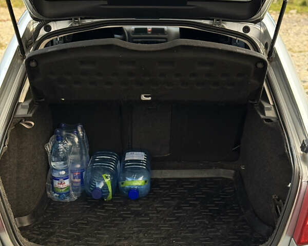 Шкода Октавія 2008 у Івано-Франківську на Automoto.ua Сірий Шкода Октавія, об'ємом двигуна 1.39 л та пробігом 300 тис. км за 4750 $, фото 10 на Automoto.ua